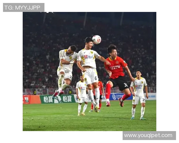 广州足球队与北京足球队赛后战术分析与复盘探讨