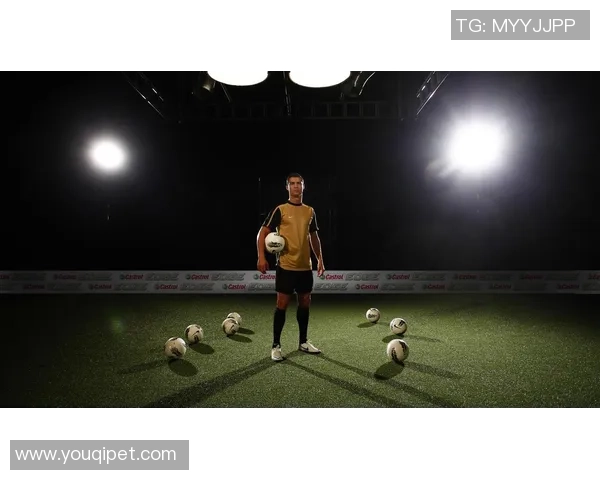 足球明星系列壁纸尽显球场风采与激情瞬间带你领略足球世界的魅力与荣耀